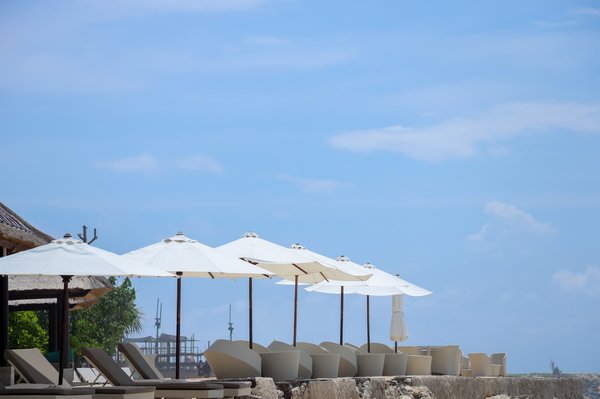 Découvrez le restaurant les parasols : une expérience ombragée